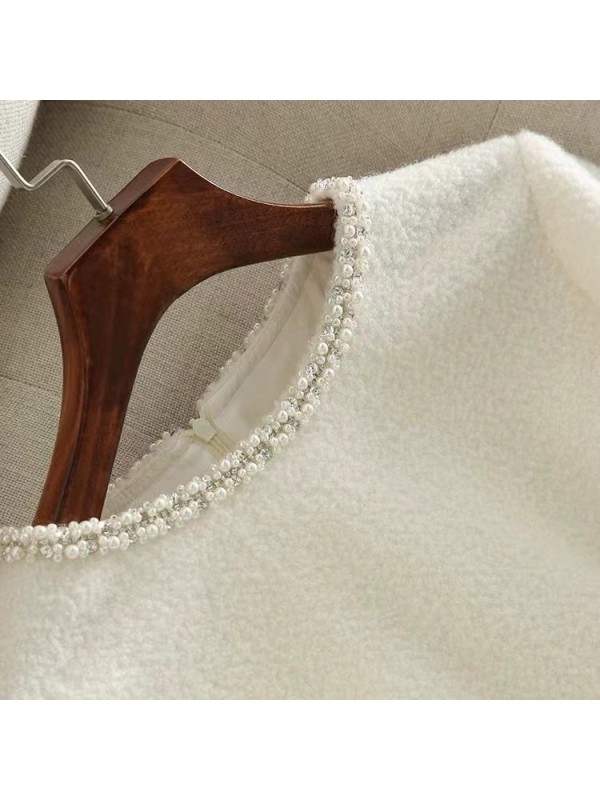 Rhinestone trim - T10