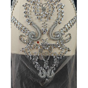 Liliana - Rhinestone Bodice Applique 