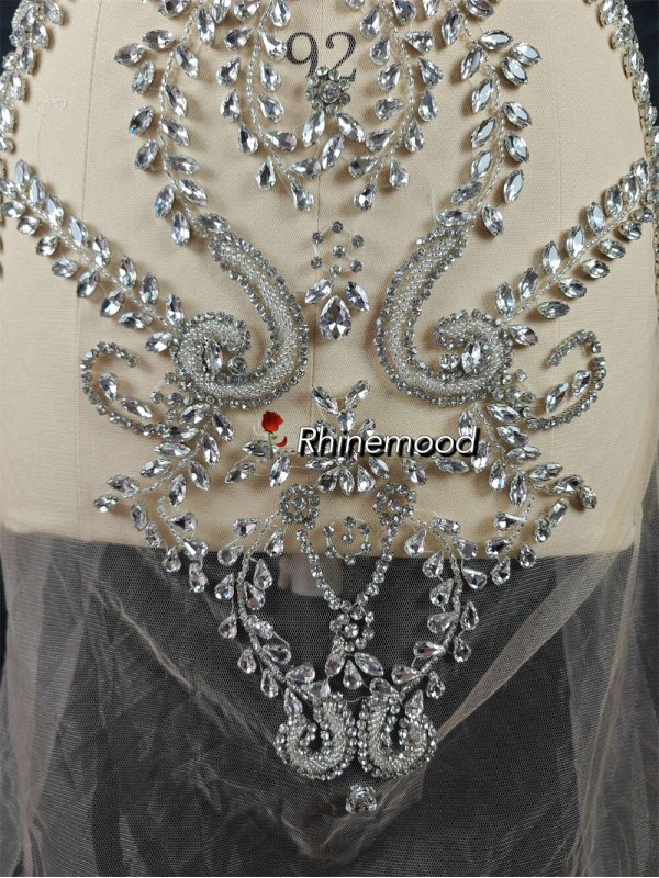 Liliana - Rhinestone Bodice Applique 